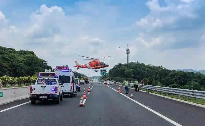三江高速公路汽车救援案例